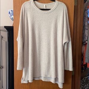 Cute! Cozy! Versatile!   Gray sweatshirt tunic!